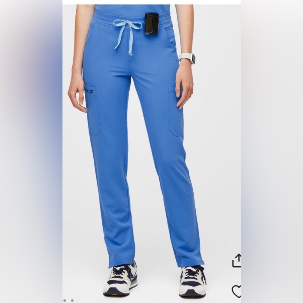 Figs Yola skinny Capri Blue Scrub pants